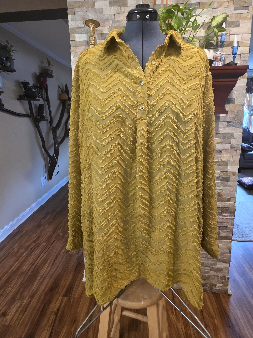 Cato Mustard Chevron Textured Button-Front V-Neck Blouse